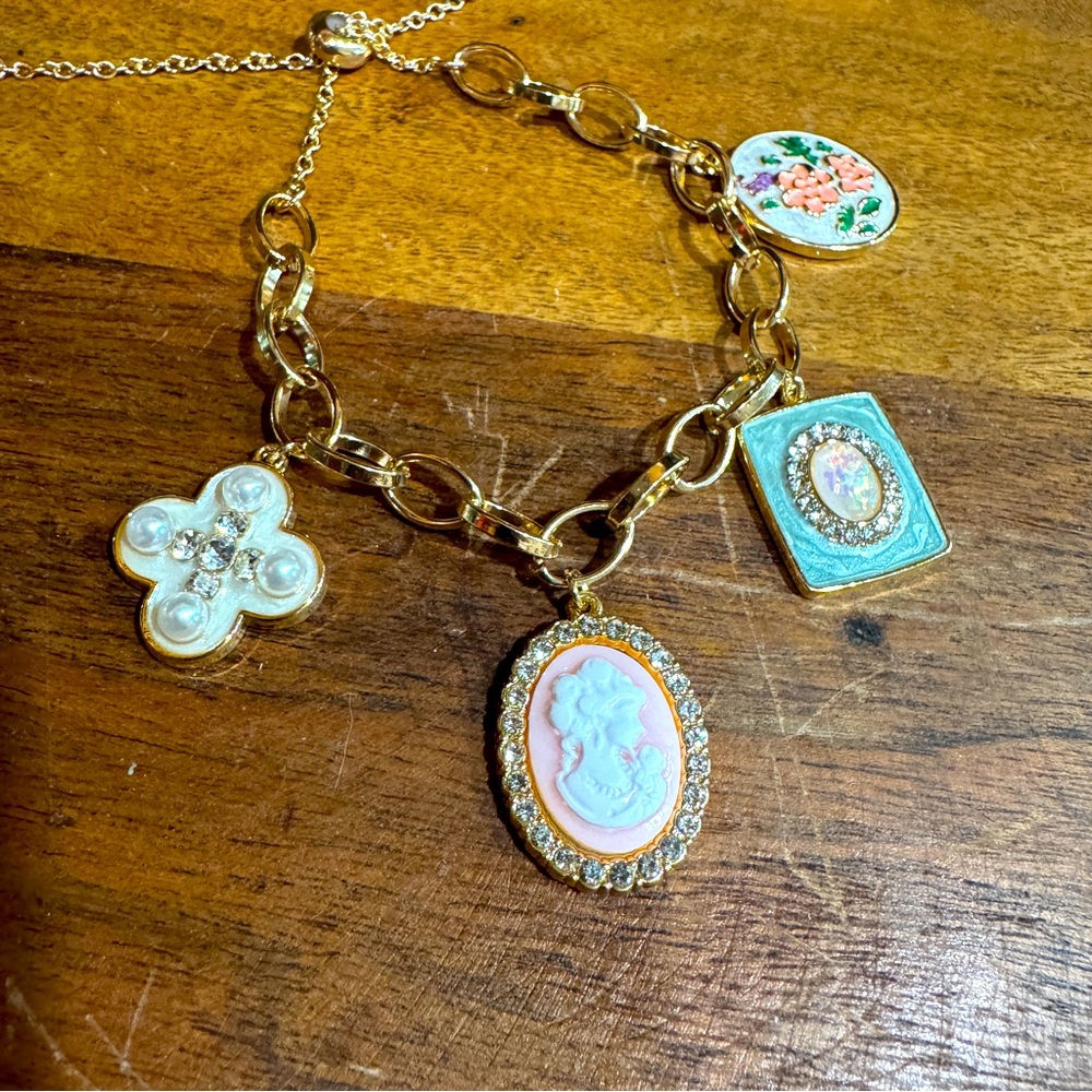 Handmade Adjustable Cameo Charm Bracelet